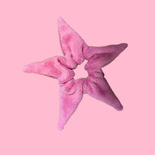 Load image into Gallery viewer, Star scrunchies a
